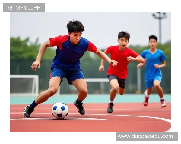 陈一辰:从青涩少年到足球明星的成长之路与辉煌成就 陈一辰:从青涩少年到足球明星的成长之路与辉煌成就