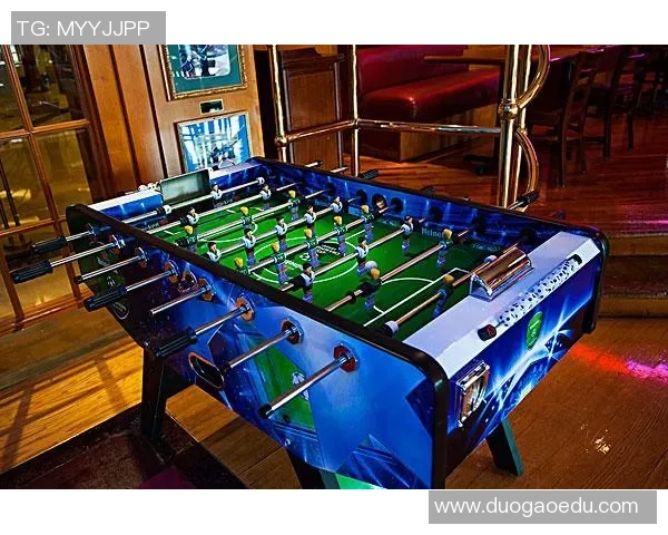 足球战术揭秘:深入分析上海足球队的制胜之道与战略布局 足球战术揭秘:深入分析上海足球队的制胜之道与战略布局